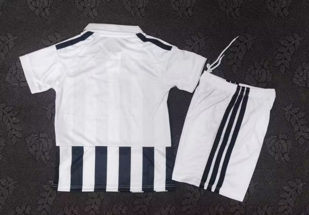 26-27 Juventus