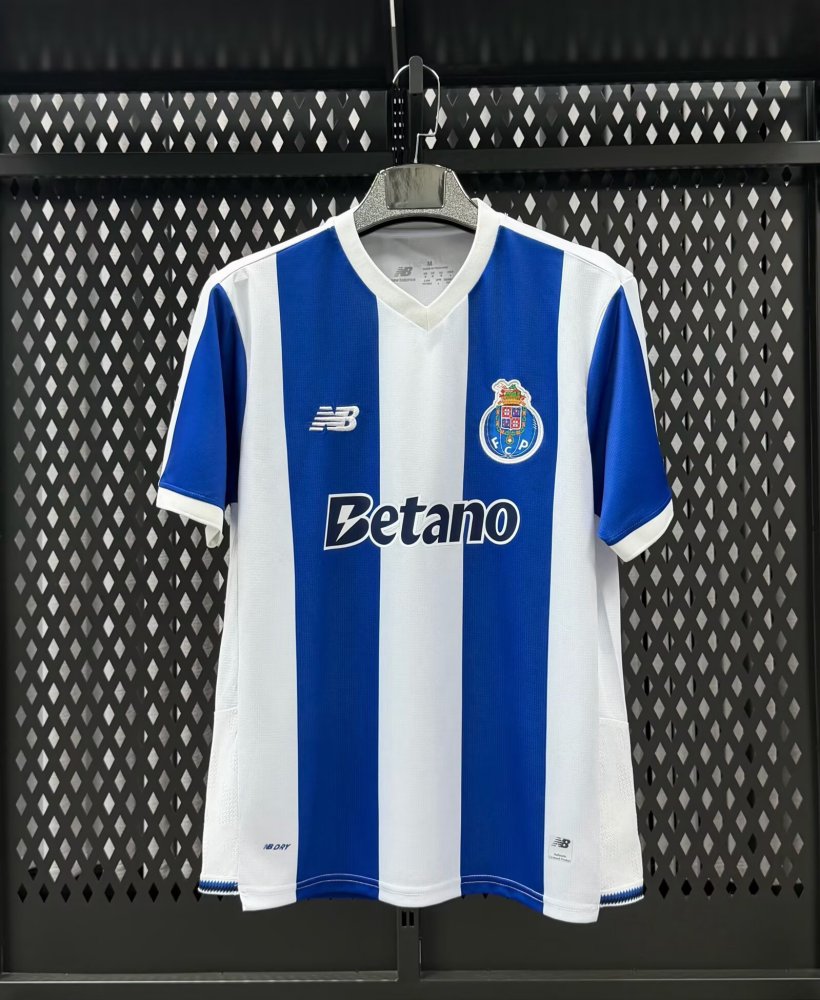 26-27 Futebol Clube do Porto