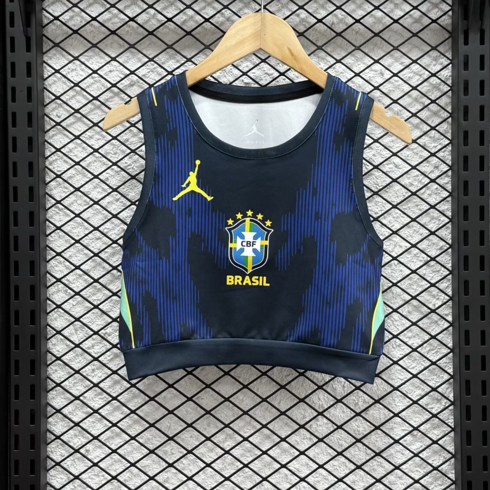 26-27 Brazil woman version