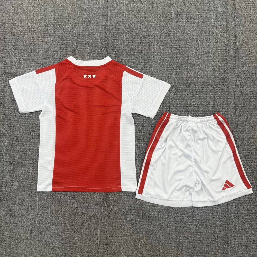 26-27  Ajax
