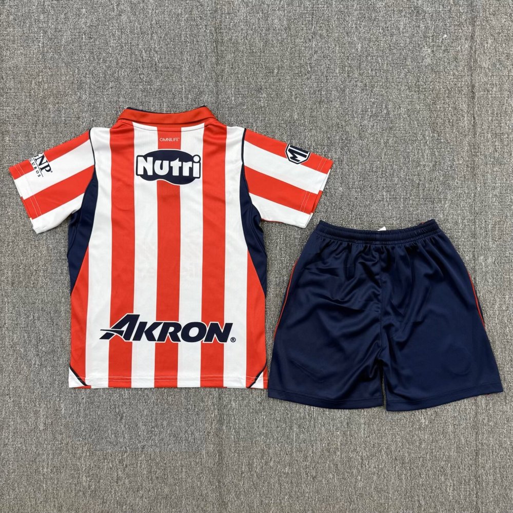 26-27 Chivas
