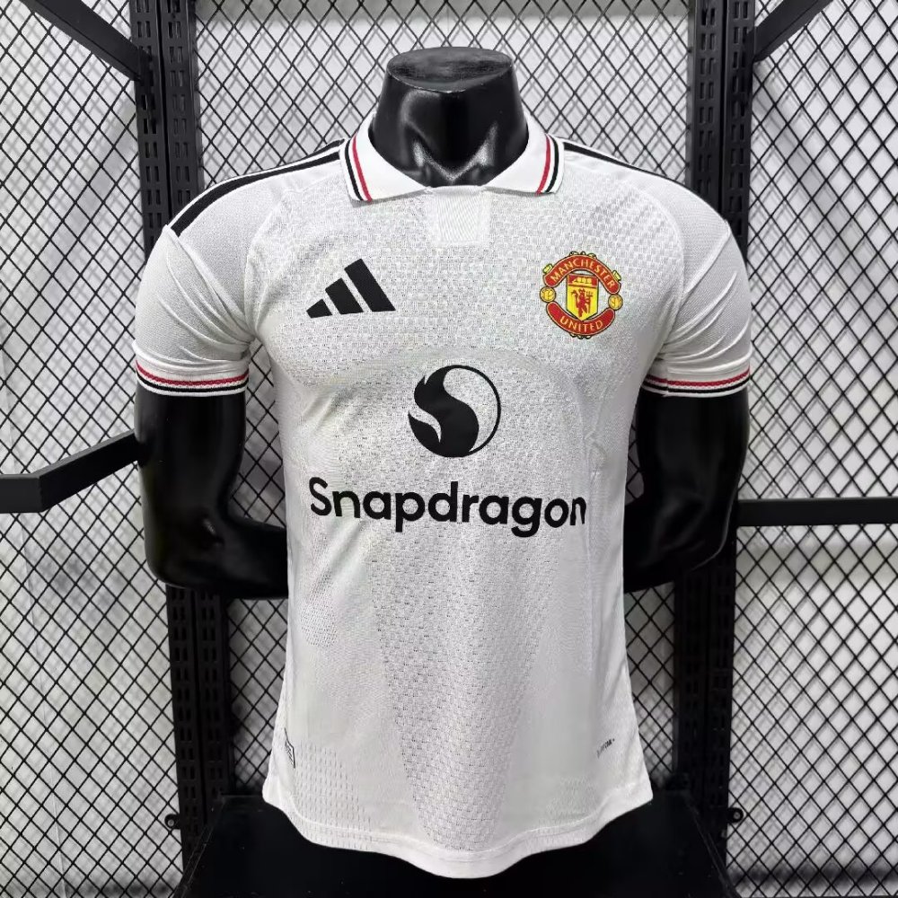 26-27 Manchester United