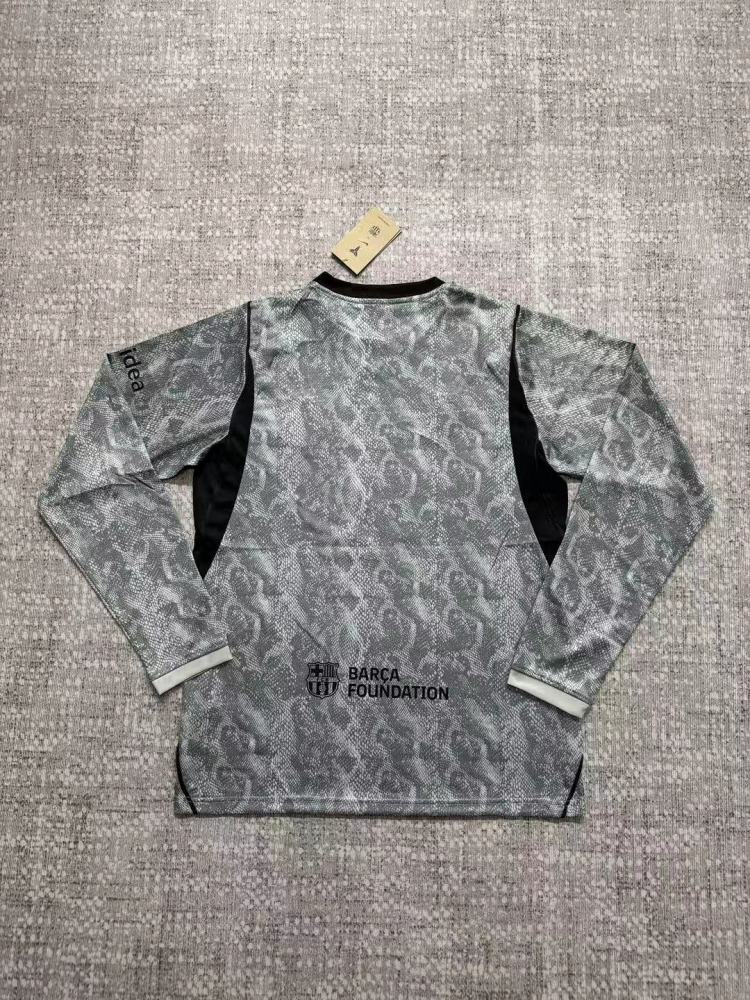 26-27 Barcelona long sleeves