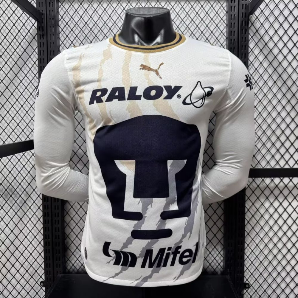 26-27 Pumas long sleeves