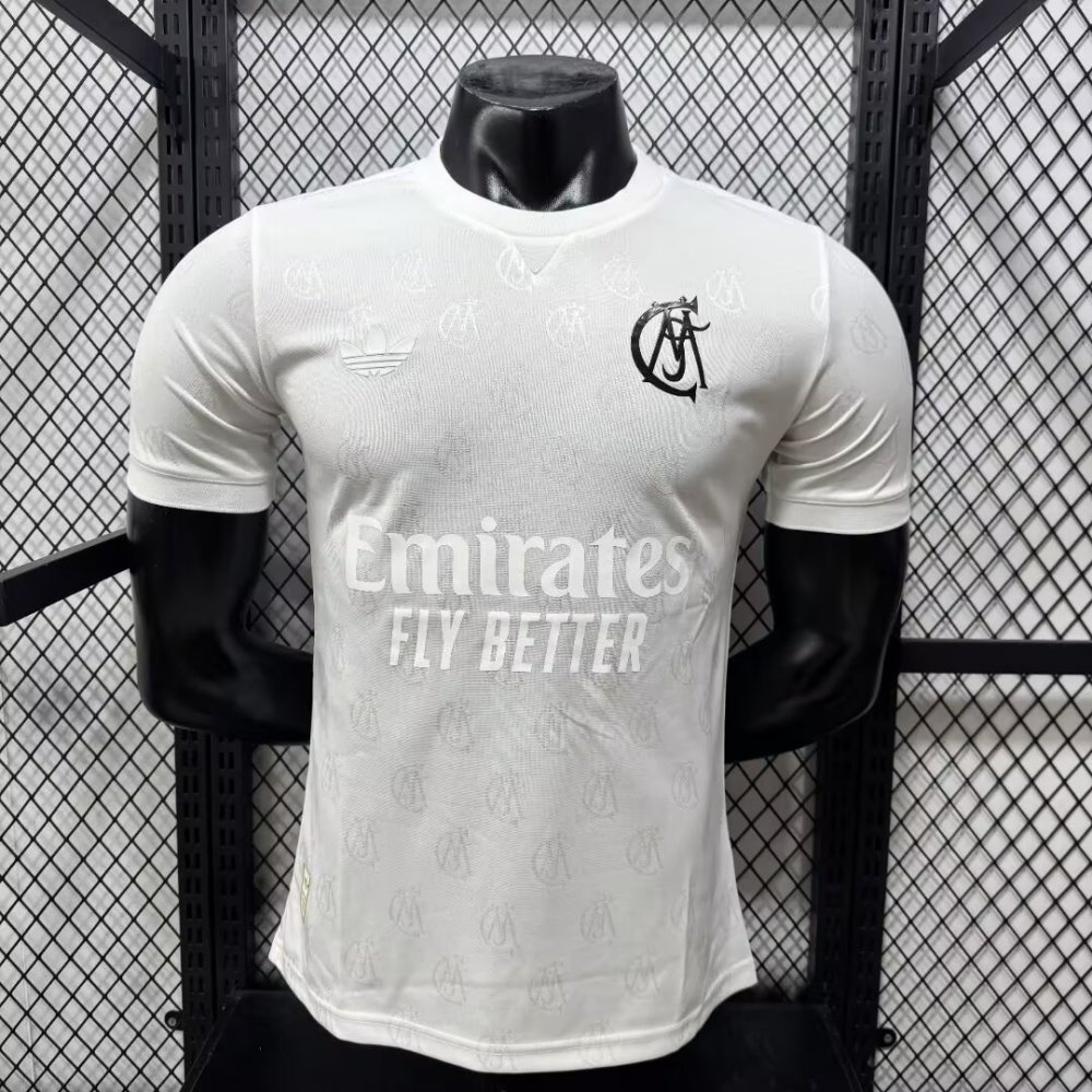 27-28 Real Madrid