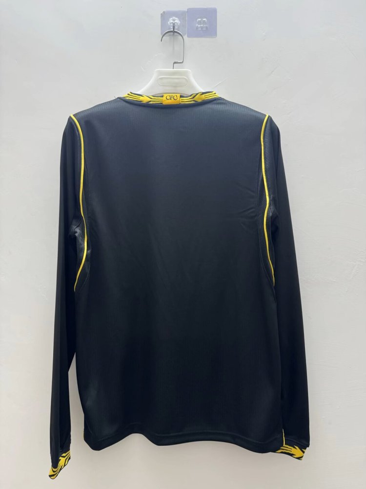 26-27 Chelsea long sleeves
