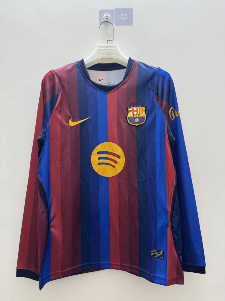 26-27 Barcelona long sleeve