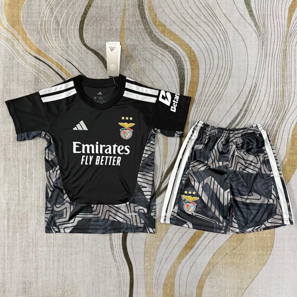 26-27 Benfica