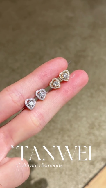 18K Heart-Shaped Lab  Diamond Halo Stud Earrings