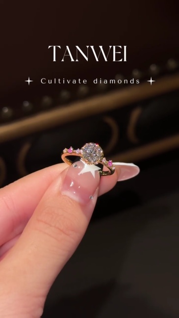 18k Yellow Gold Round Brilliance Cut  lab diamond  Engagement Wedding Rings