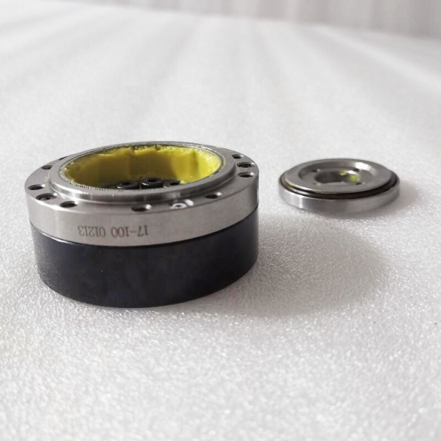 Robot Penggerak Peredam Harmonik Nema 17 Seri CSD Zero Backlash