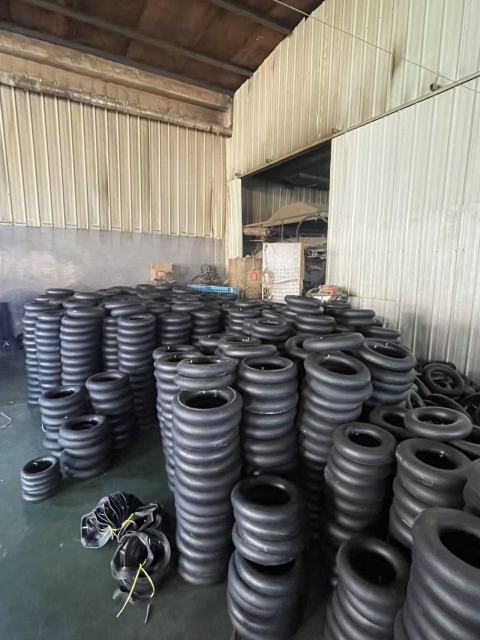 Butyl inner tubes: motorcycles