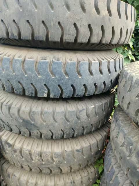 Second hand nylon tires 900-20