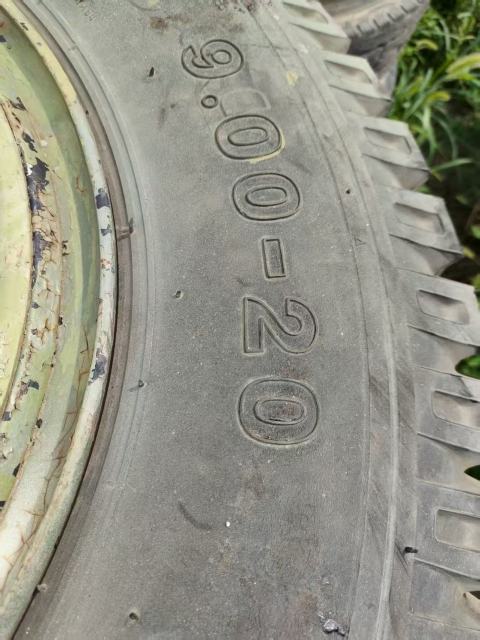 Second hand nylon tires 900-20