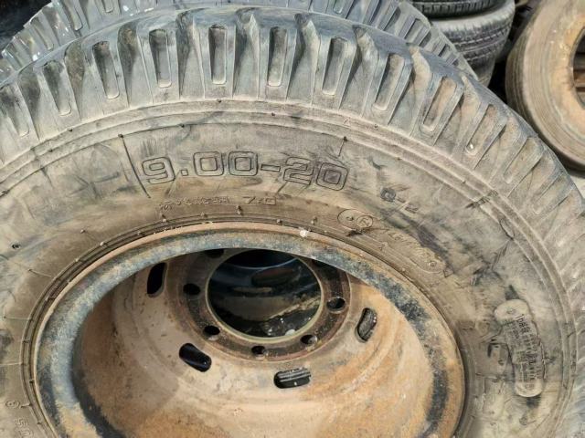 Second hand nylon tires 900-20