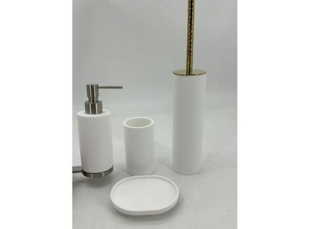 Resin bathroom accessories