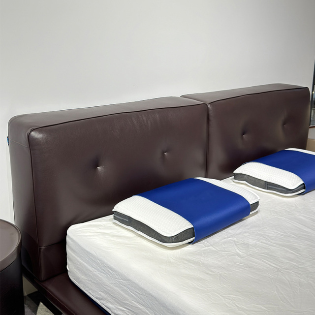Minimalist Wing back King Bed Frame,Luxurious Custom Wingback Bed Frame - Create Your Dream Bedroom Sanctuary