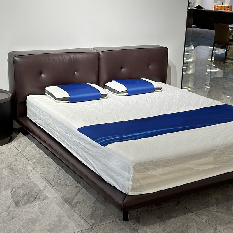 Minimalist Wing back King Bed Frame,Luxurious Custom Wingback Bed Frame - Create Your Dream Bedroom Sanctuary