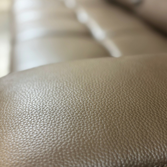 Luxury Tufted Leather Sofa Set,T-Tufted Leather Sofa Set | Custom Designer Comfort