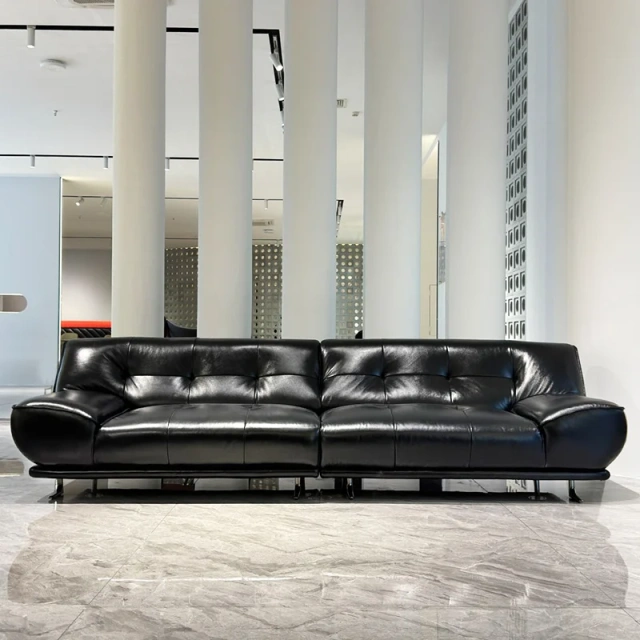 Luxurious Black Leather Sofa with Curved Armrests,Luxurious Black Leather Sofa with Curved Armrests
