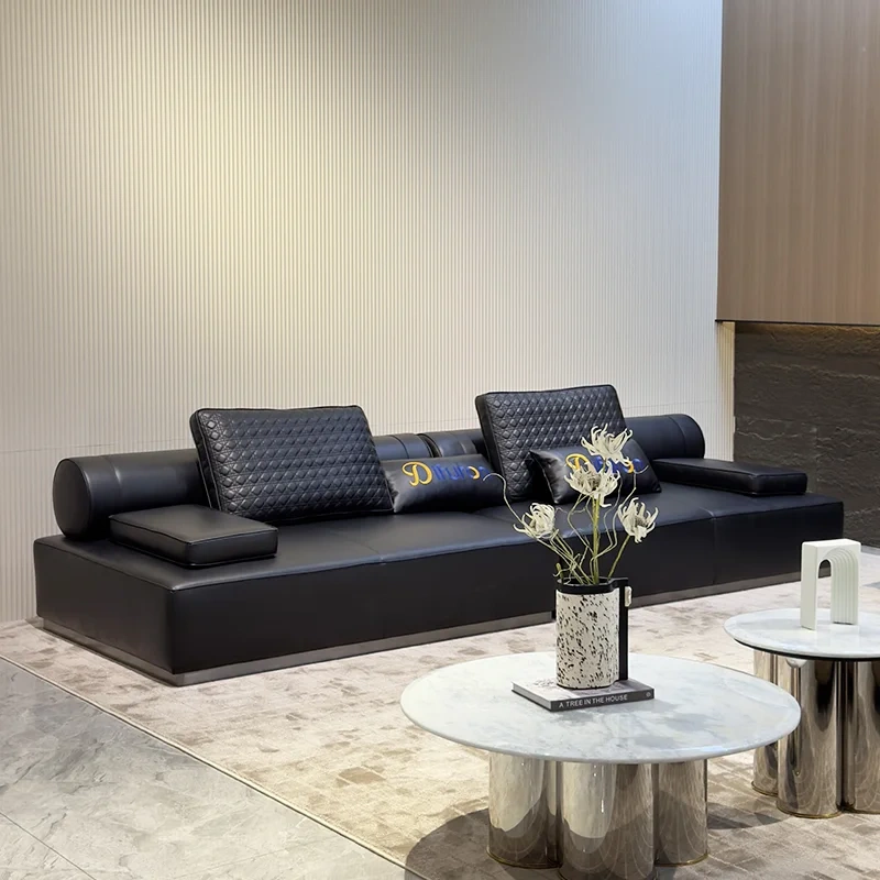 Luxurious Black Leather Sofa with Quilted Backrests,Luxurious Black Leather Sofa with Quilted Backrests