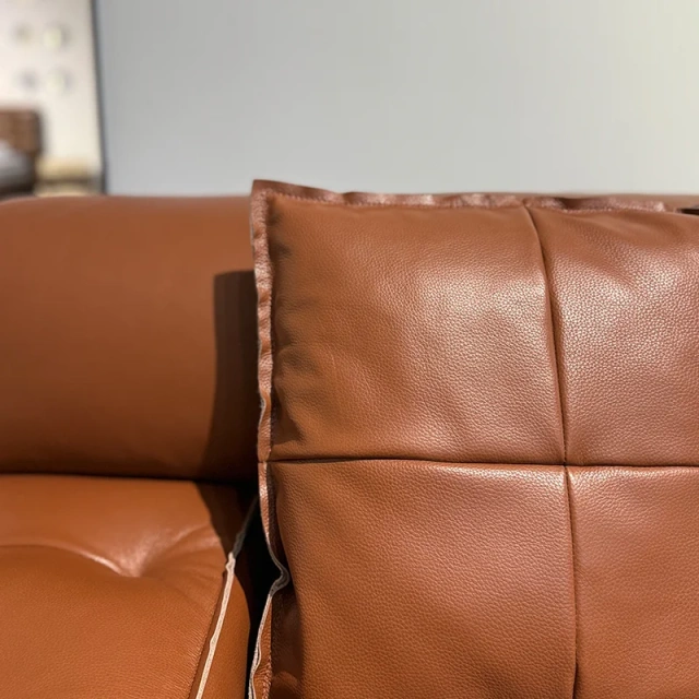 Vintage Caramel Brown Leather Sofa with Button Tufting,Vintage Caramel Brown Leather Sofa with Button Tufting