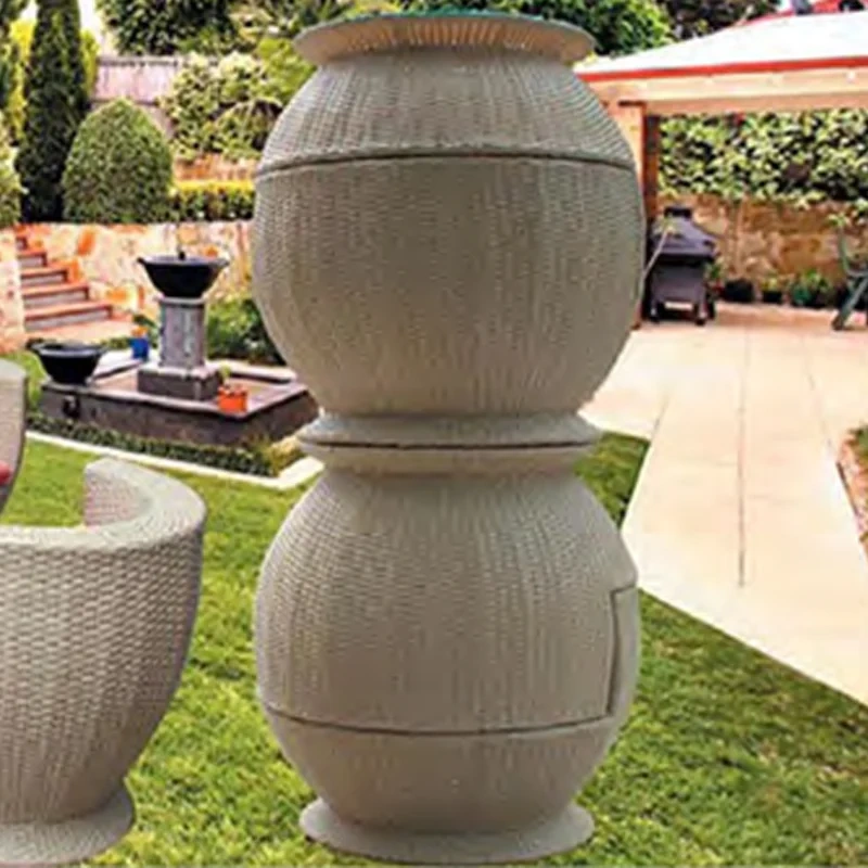 Garden Wicker Furniture Set with Glass Top Table and Red Cushioned Chairs,Garden Wicker Furniture Set with Glass Top Table and Red Cushioned Chairs