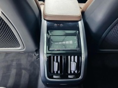 2023 Volvo S90 B5 Momentum Luxury Edition
