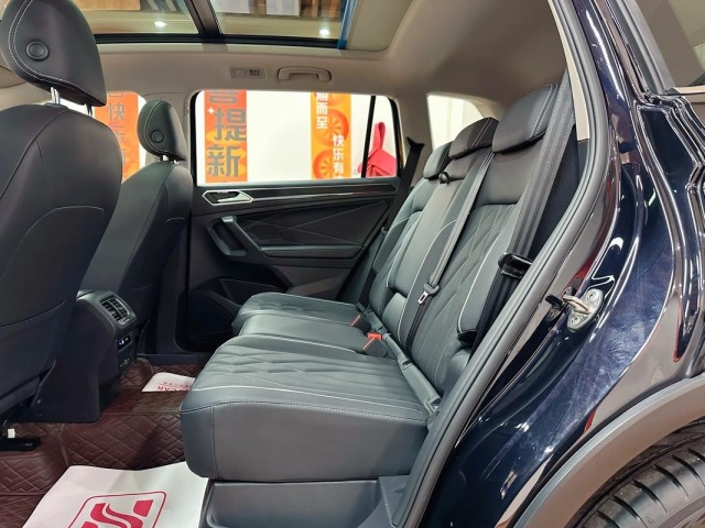 2022 Tiguan L 330TSI automatic two - wheel drive Comfort Edition