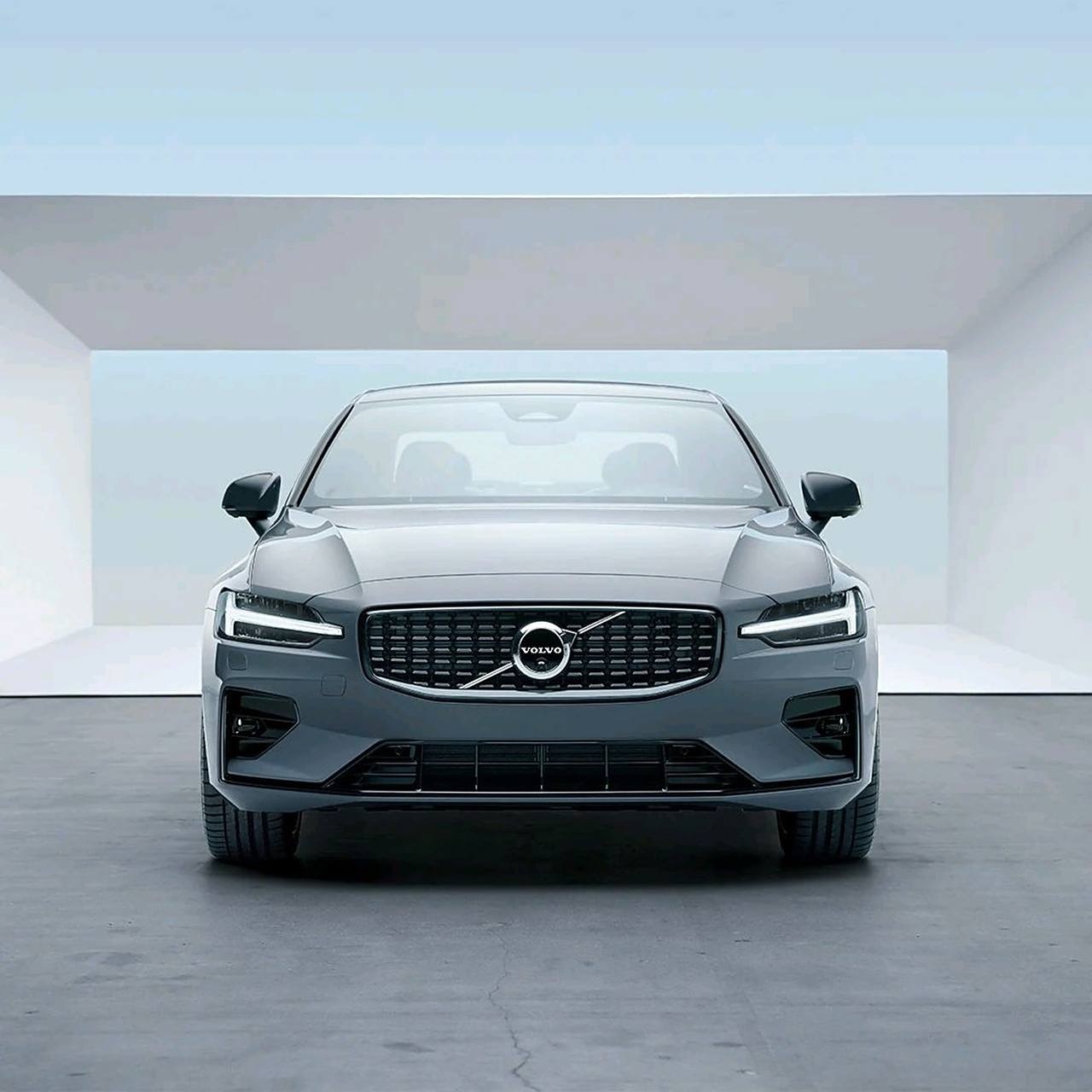 2023 Volvo S60 B4 Inscription Luxury Edition