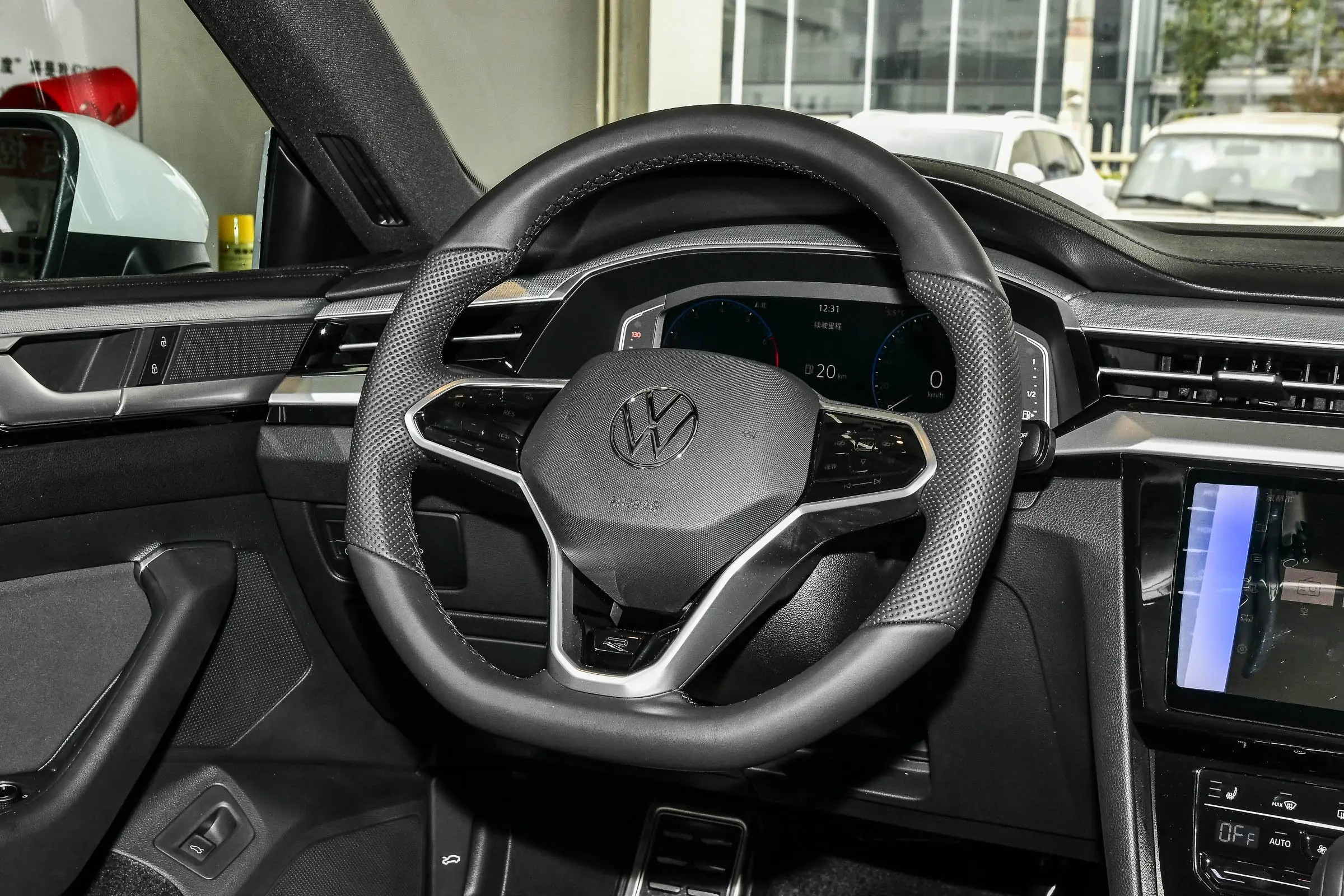 2021 FAW-Volkswagen Arteon 330TSI Dynamic Edition