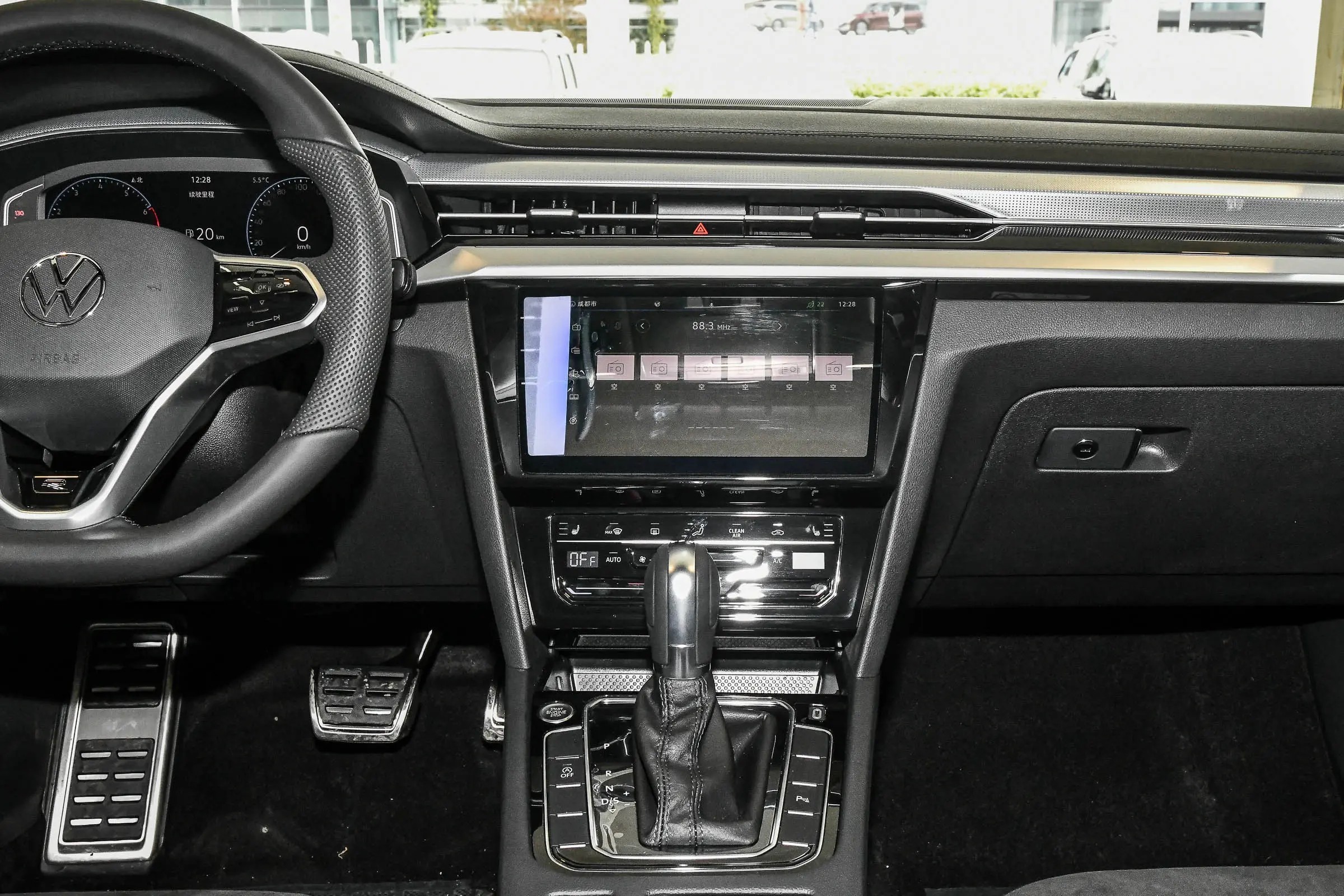 2021 FAW-Volkswagen Arteon 330TSI Dynamic Edition