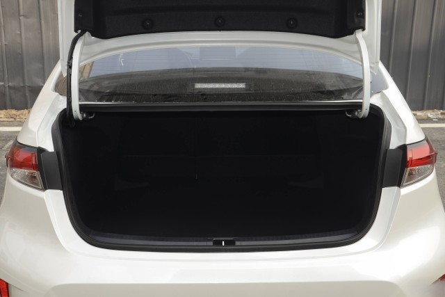 2019 Toyota Levin Hybrid 1.8L E-CVT Luxury Edition (China VI Emission)