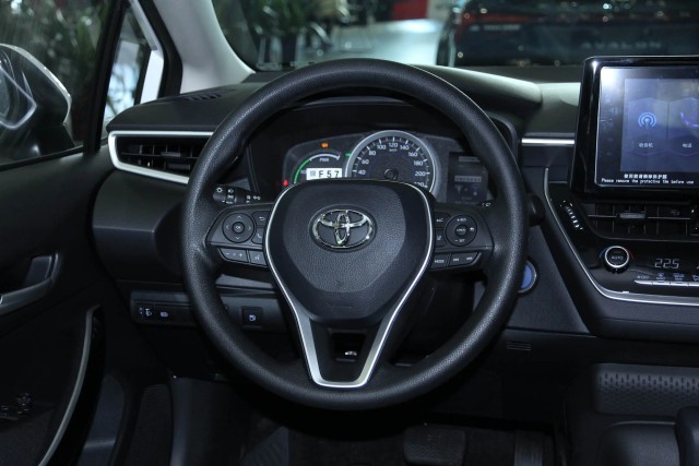 2021 Toyota Corolla Hybrid 1.8L E-CVT Pioneer (China Spec)