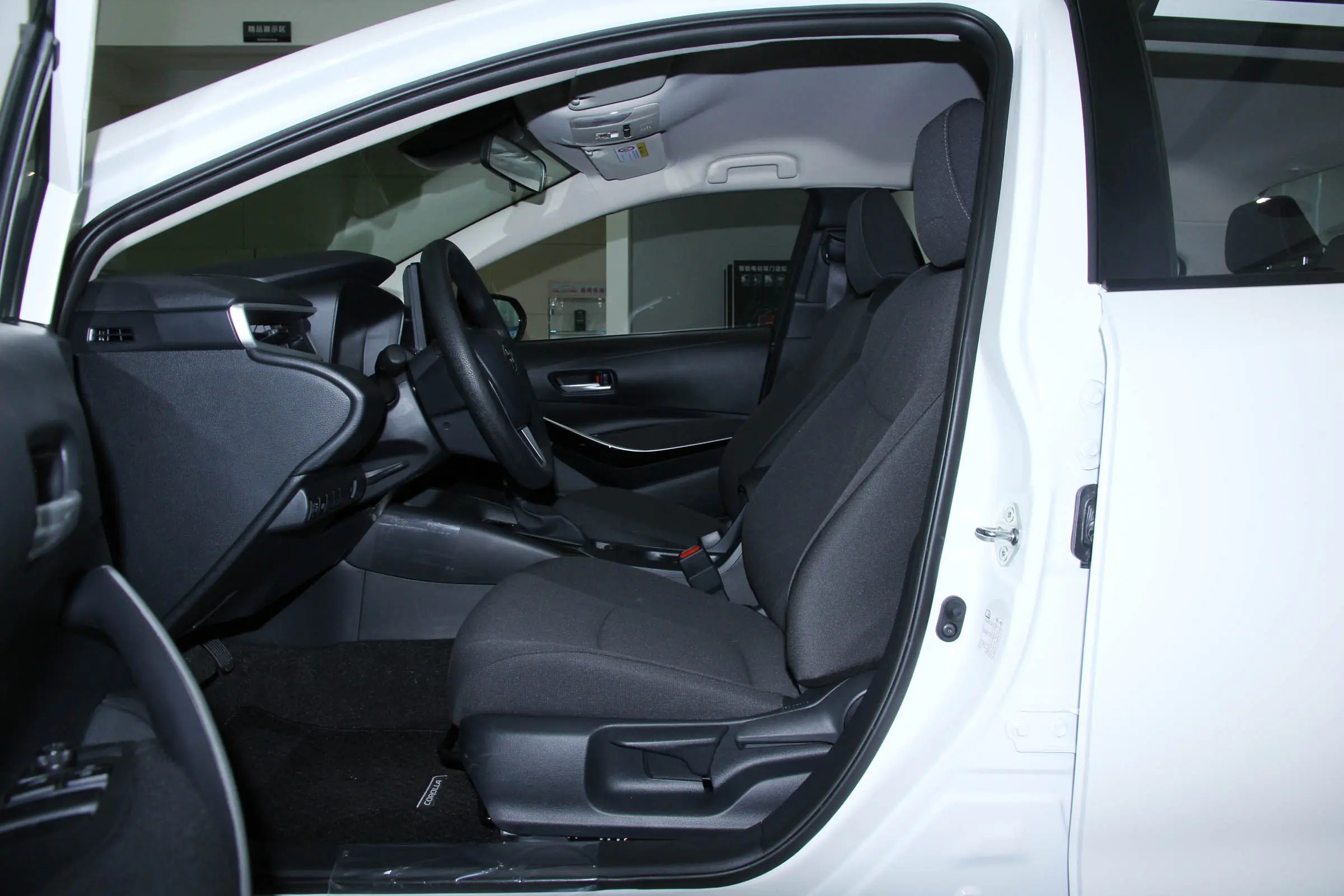 2021 Toyota Corolla Hybrid 1.8L E-CVT Pioneer (China Spec)