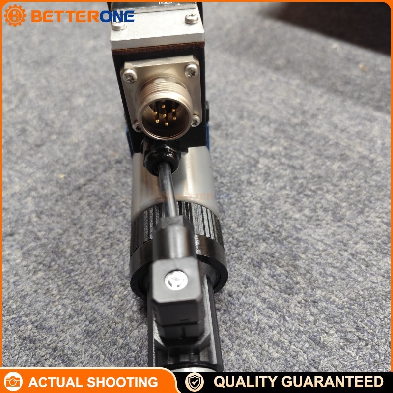 Bosch Rexroth 4WREE6W32-20-G24K31-A1V Proportional Directional Valve Size 6 24 VDC 315 bar 32 L/min