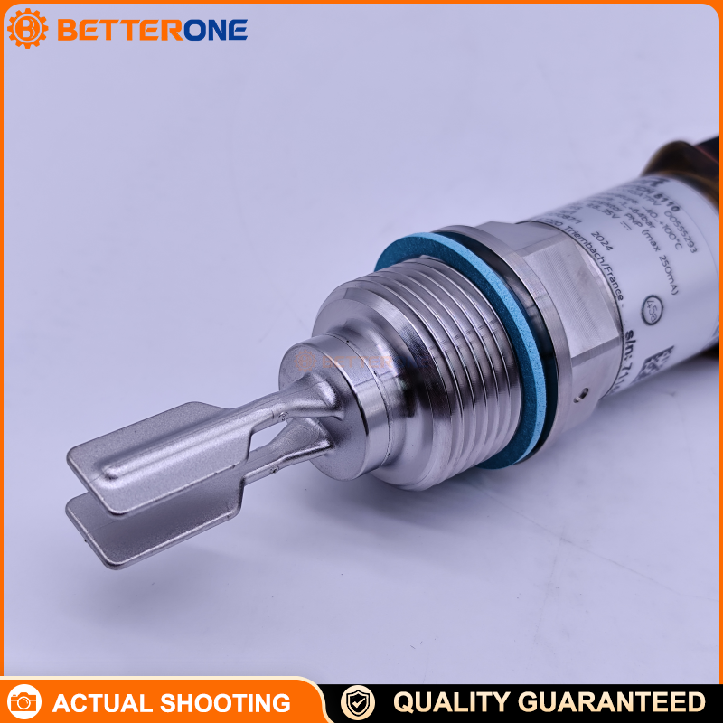 Bürkert 555293 Type 8110 Vibrating Fork Level Switch 10–35 VDC PNP IP65 G 1" Thread DIN EN 175301-803 Form A Plug