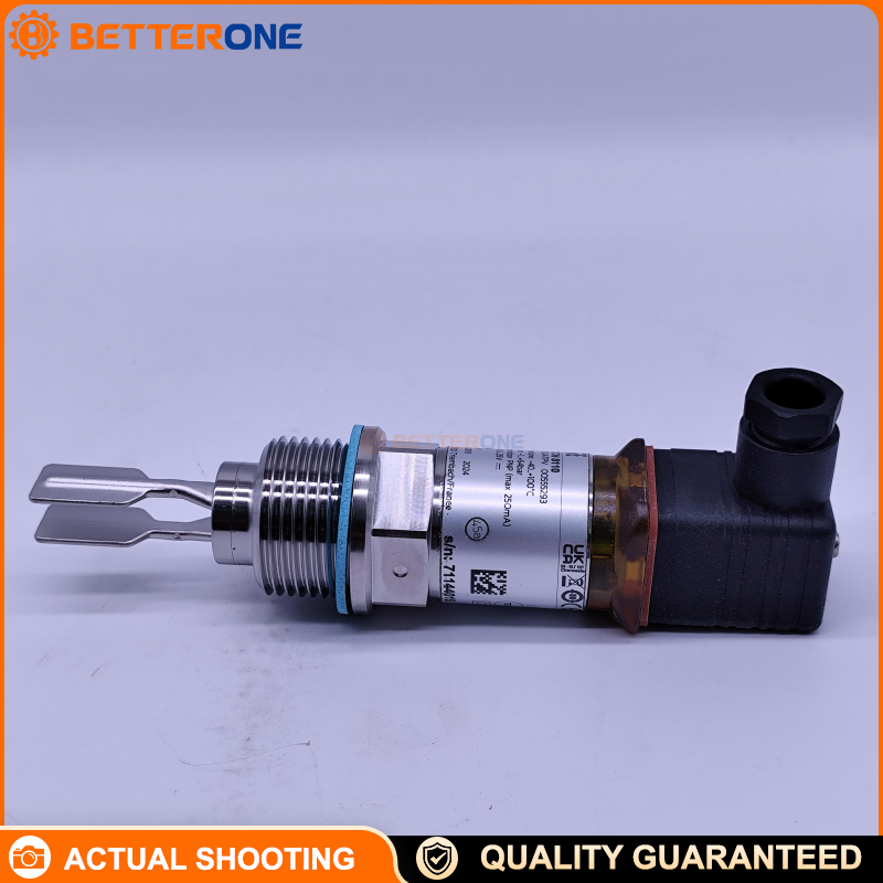 Bürkert 555293 Type 8110 Vibrating Fork Level Switch 10–35 VDC PNP IP65 G 1" Thread DIN EN 175301-803 Form A Plug