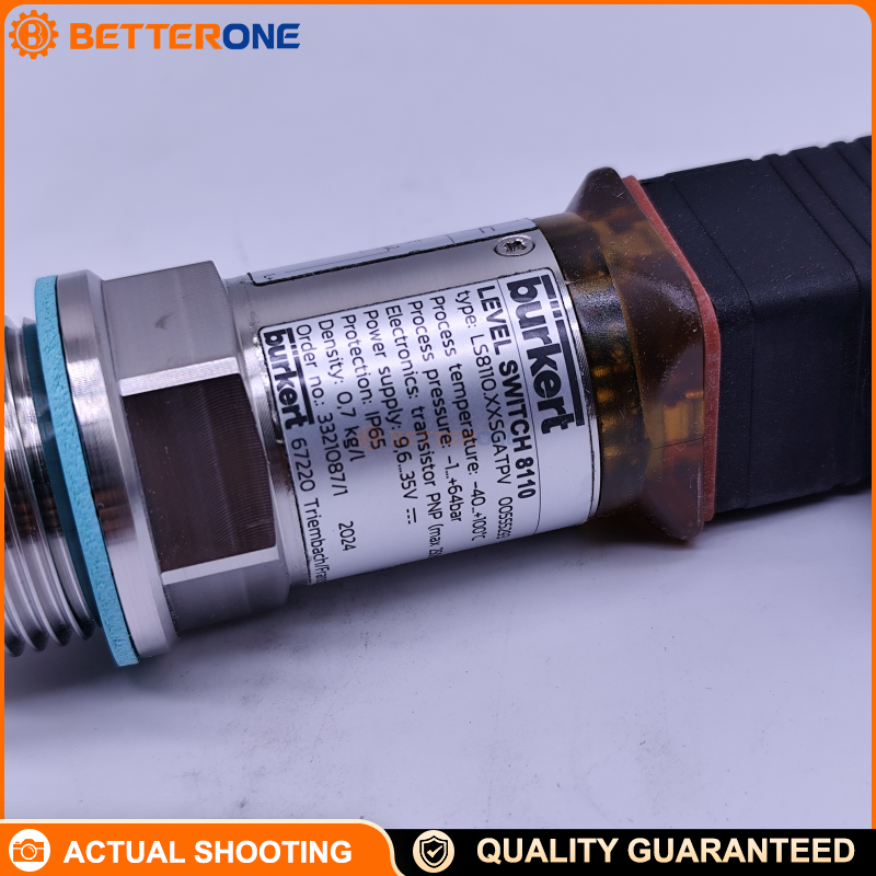 Bürkert 555293 Type 8110 Vibrating Fork Level Switch 10–35 VDC PNP IP65 G 1" Thread DIN EN 175301-803 Form A Plug