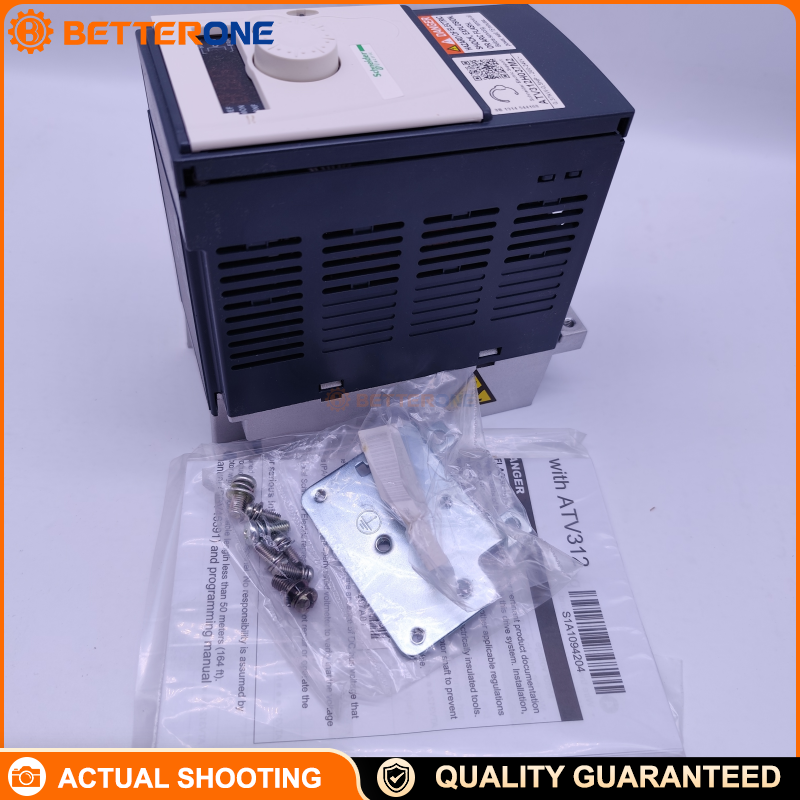 Schneider Electric Altivar 312 ATV312H037M2 Variable Speed Drive (VFD) 0.37 kW (0.5 HP) 208/240 VAC 1-Phase In 3-Phase Out 3.3 A Modbus & CANopen IP20