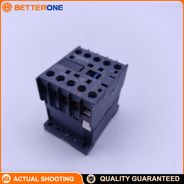 Schneider Electric TeSys K LC1K0610B7 IEC Contactor, 3-Pole (3NO), AC-3 6A ≤440V, 2.2kW @ 400V, 24 VAC 50/60Hz Coil, 1NO Aux, 690VAC