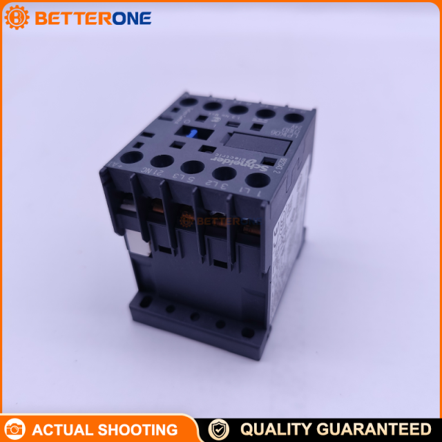 Schneider Electric TeSys K LP1K0601BD IEC Contactor, 3P (3NO), AC-3 6A ≤440V, 2.2 kW @ 400V, 24 VDC Coil, 1NC Aux, 690 VAC