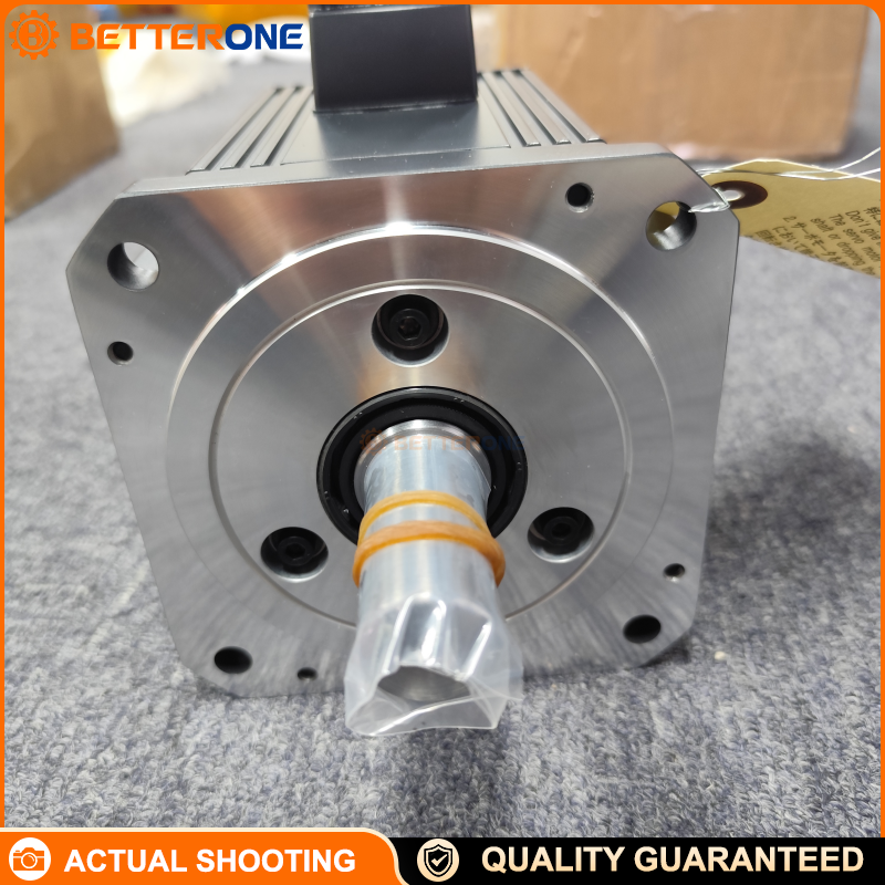 Mitsubishi Electric HC-SF152 AC Servo Motor, 1.5 kW, 2000 rpm Rated (3000 rpm Max), 7.16 N·m Rated Torque, 9 A, 200V Class