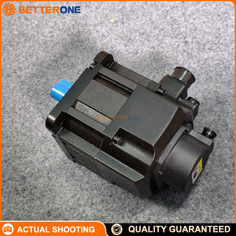 Delta ECM-B3M-E21315SS1 AC Servo Motor, 1.5kW, 220VAC, 2000rpm, 7.16N·m, Medium Inertia, 130mm Frame, 24-bit Incremental Optical Encoder, Brake + Oil Seal, Keyway Shaft