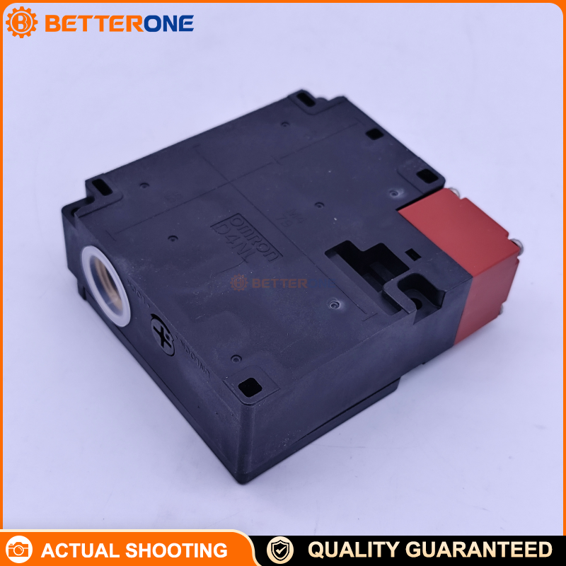 OMRON D4NL-2DFA-B Guard Lock Safety Door Switch, Key-Operated, 2NC Door + 2NC Lock Monitor, 24VDC Solenoid, Power-to-Unlock, IP67, 1300N Holding Force, G1/2