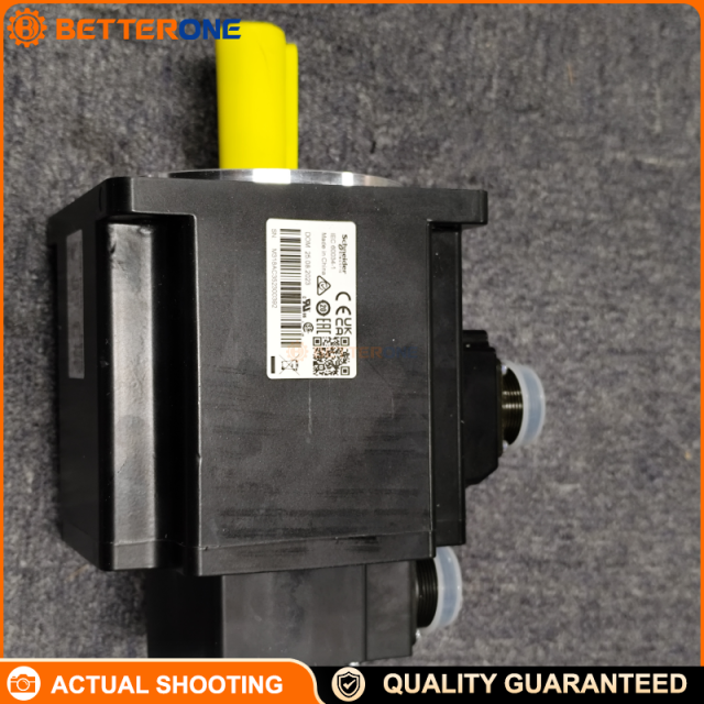 Schneider Electric Lexium BCH2MM1523CA6C Servo Motor, BCH2 Series, Medium Inertia, AC Servo Motor for Motion Control