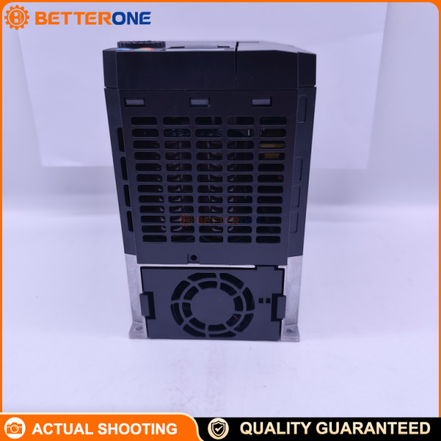 Omron 3G3MX2-AB022-V2 MX2 Series V2 Inverter Drive, 1-Phase 200–240VAC Input, 3-Phase 200–240VAC Output, 2.2kW (ND) / 3.0kW (LD), 11A (ND) / 12A (LD), Open-Loop Vector & V/f Control, Built-in Braking Resistor Circuit, Up to 590Hz, IP20