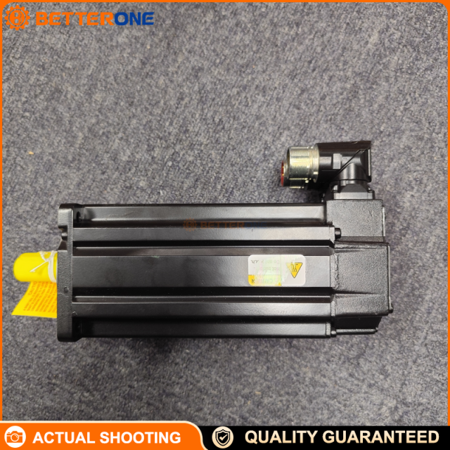Allen-Bradley MPL-A330P-MJ74AA Kinetix MPL Low-Inertia Servo Motor, 230V Class, 100mm Frame, 76.2mm Stack, 5000 RPM, Multi-Turn Absolute High-Resolution Encoder (Hiperface), SpeedTec Right-Angle Quick Connect, 24VDC Holding Brake, Keyed Shaft