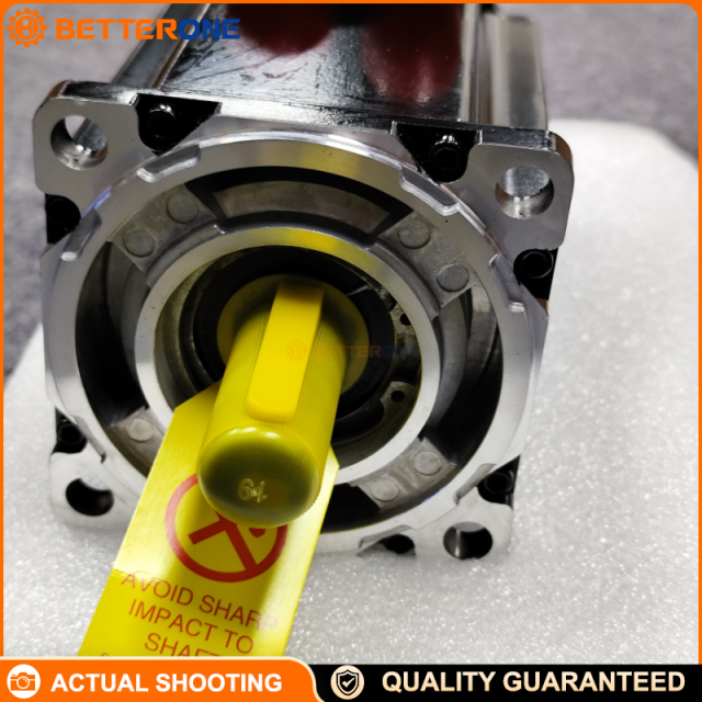 Allen-Bradley MPL-B430P-MK22AA Kinetix MPL Low-Inertia Servo Motor, 460VAC Class, 115mm Frame, 3in Stack, 5000RPM, Multi-Turn High-Resolution Encoder, Right-Angle Circular Bayonet Connector, No Brake, No Key/No Seal, IEC Metric Mount