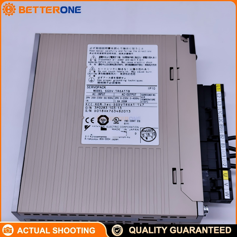 Yaskawa SGDV-1R6A11B Sigma-5 (Σ-V) SERVOPACK Servo Drive, MECHATROLINK-II, 200V Class, 200W, Output 1.6A 3-Phase 0–230V 0–400Hz, Input 200–230VAC (1Φ/3Φ), Industrial Servo Amplifier